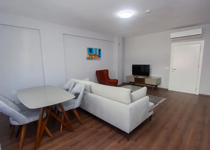 Lara Breeze Homes *