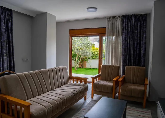 Lara Breeze Homes
