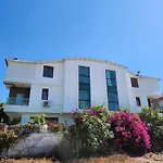 Lara Breeze Homes