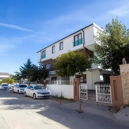 Lara Breeze Homes Apartment