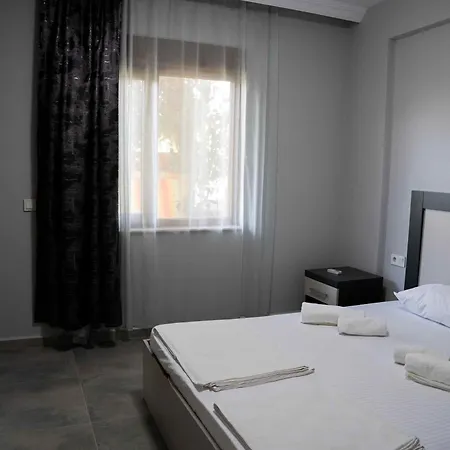 Apartment Lara Breeze Homes *