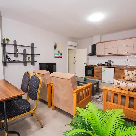Lägenhet Lara Breeze Homes *