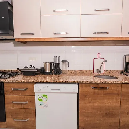 Apartment Lara Breeze Homes