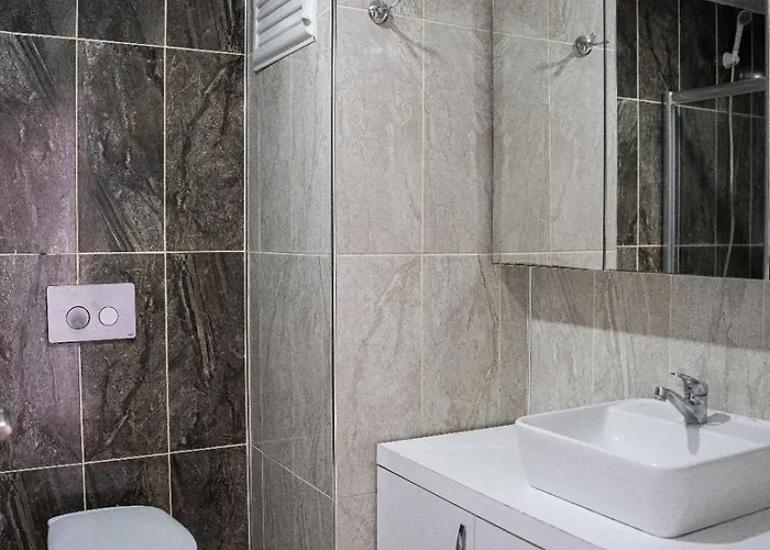 Lara Breeze Homes