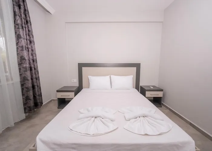 Lara Breeze Homes Апартаменты *