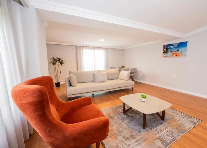 Lara Breeze Homes