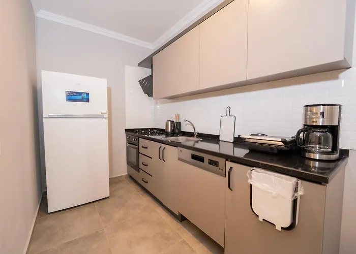 Lara Breeze Homes Анталья