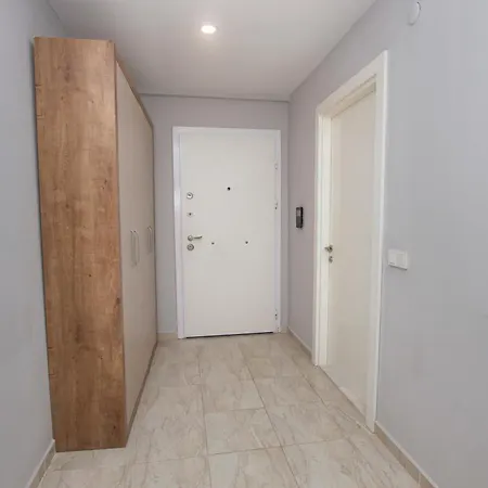 Lara Breeze Homes