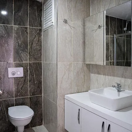 Lara Breeze Homes