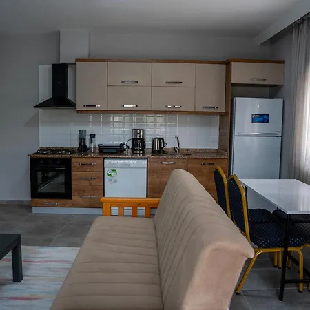 Lara Breeze Homes